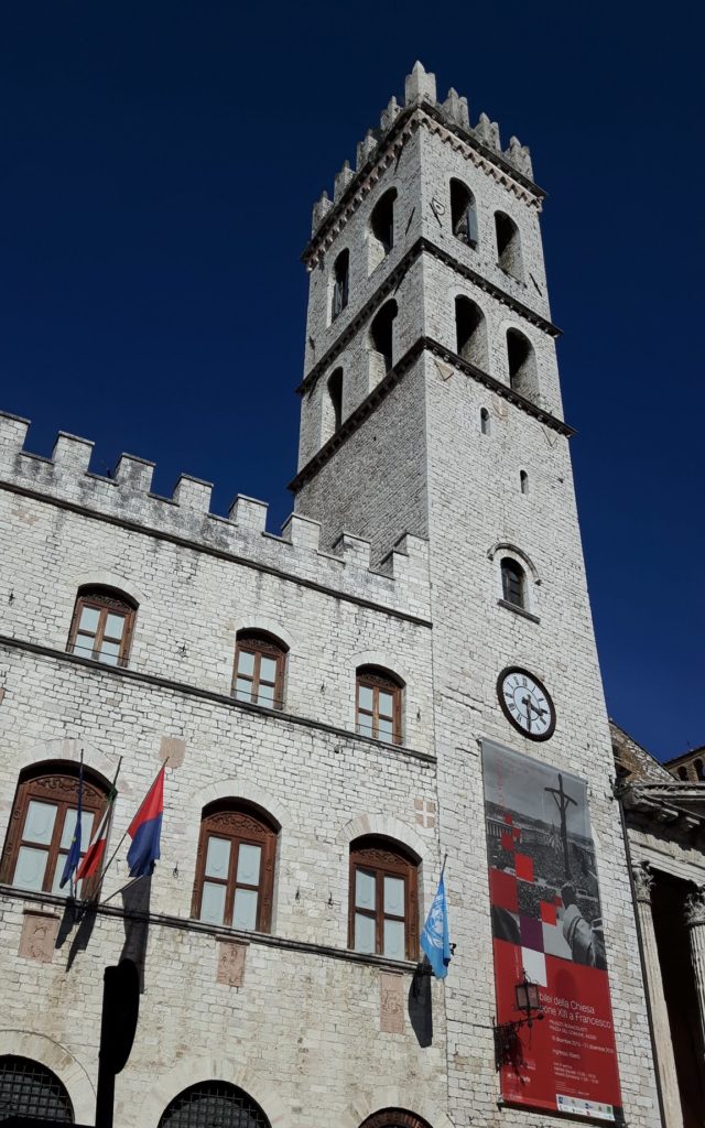 Piazza del Comune, Palazzo del Capitano del Popolo, Assis