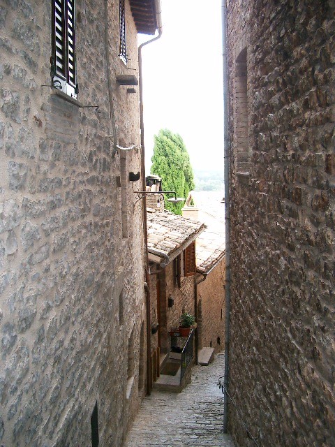 SPELLO, ITALIA