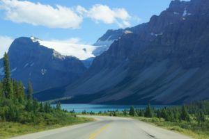 A Icefields Parkway a estrada mais bonita do mundo