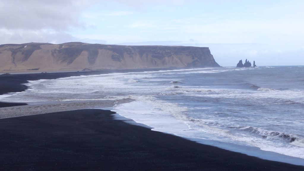 Islandia, Black Beach